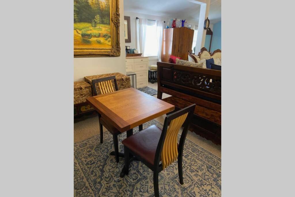 Elegant Spacious Private Studio ~ Upscale バークレー エクステリア 写真