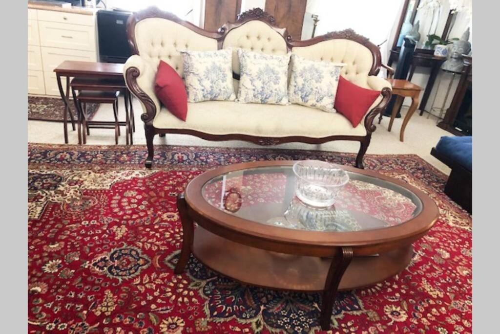 Elegant Spacious Private Studio ~ Upscale バークレー エクステリア 写真