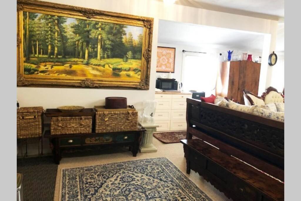 Elegant Spacious Private Studio ~ Upscale バークレー エクステリア 写真